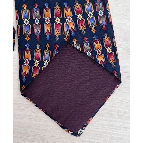 Hanover St Tie Works LTD  Silk Tie - Picture 5 of 6